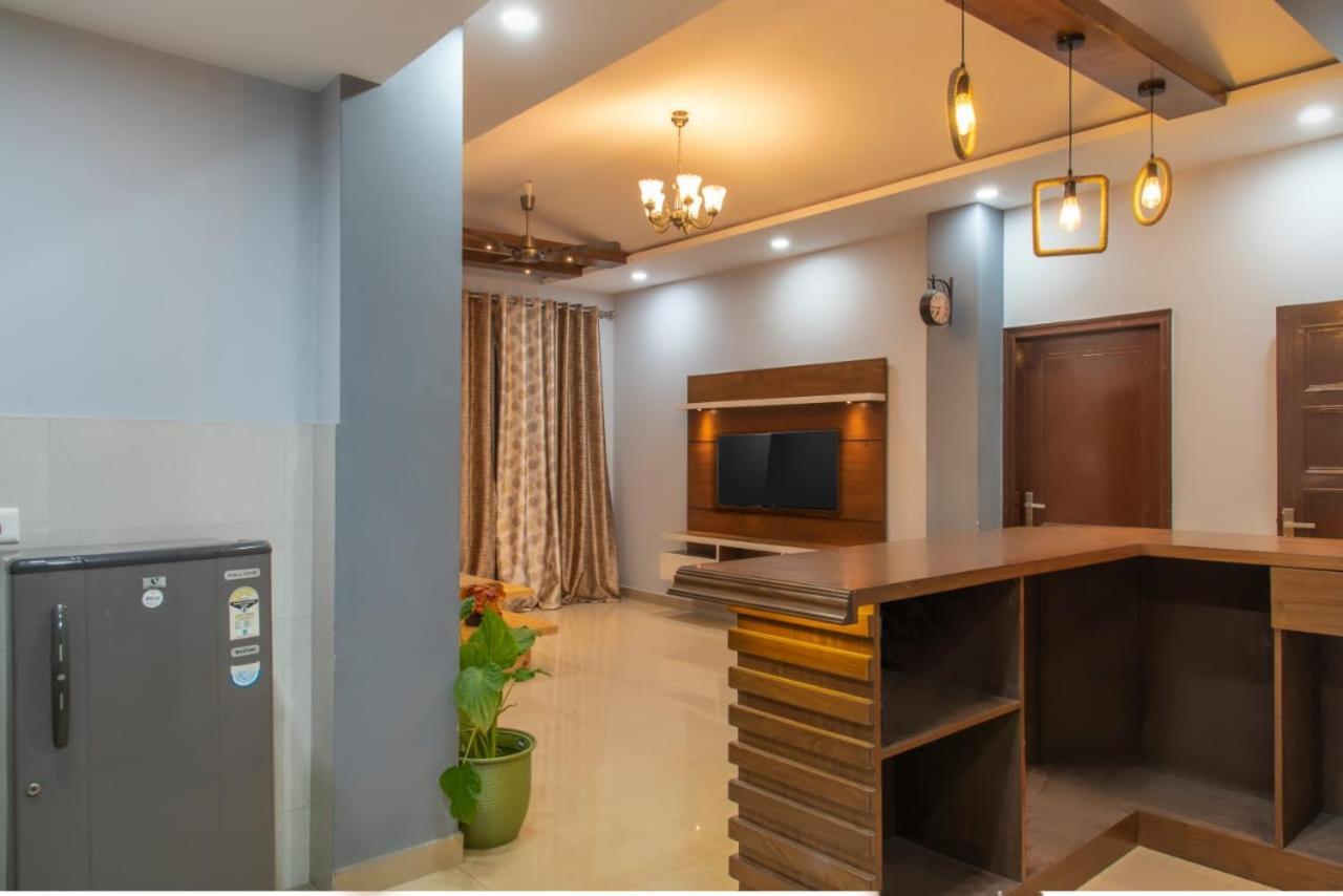 Apartament Mountain Height Kasauli Zewnętrze zdjęcie