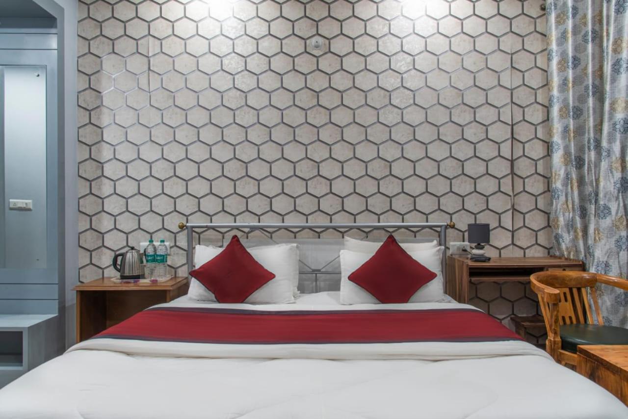 Apartament Mountain Height Kasauli Zewnętrze zdjęcie